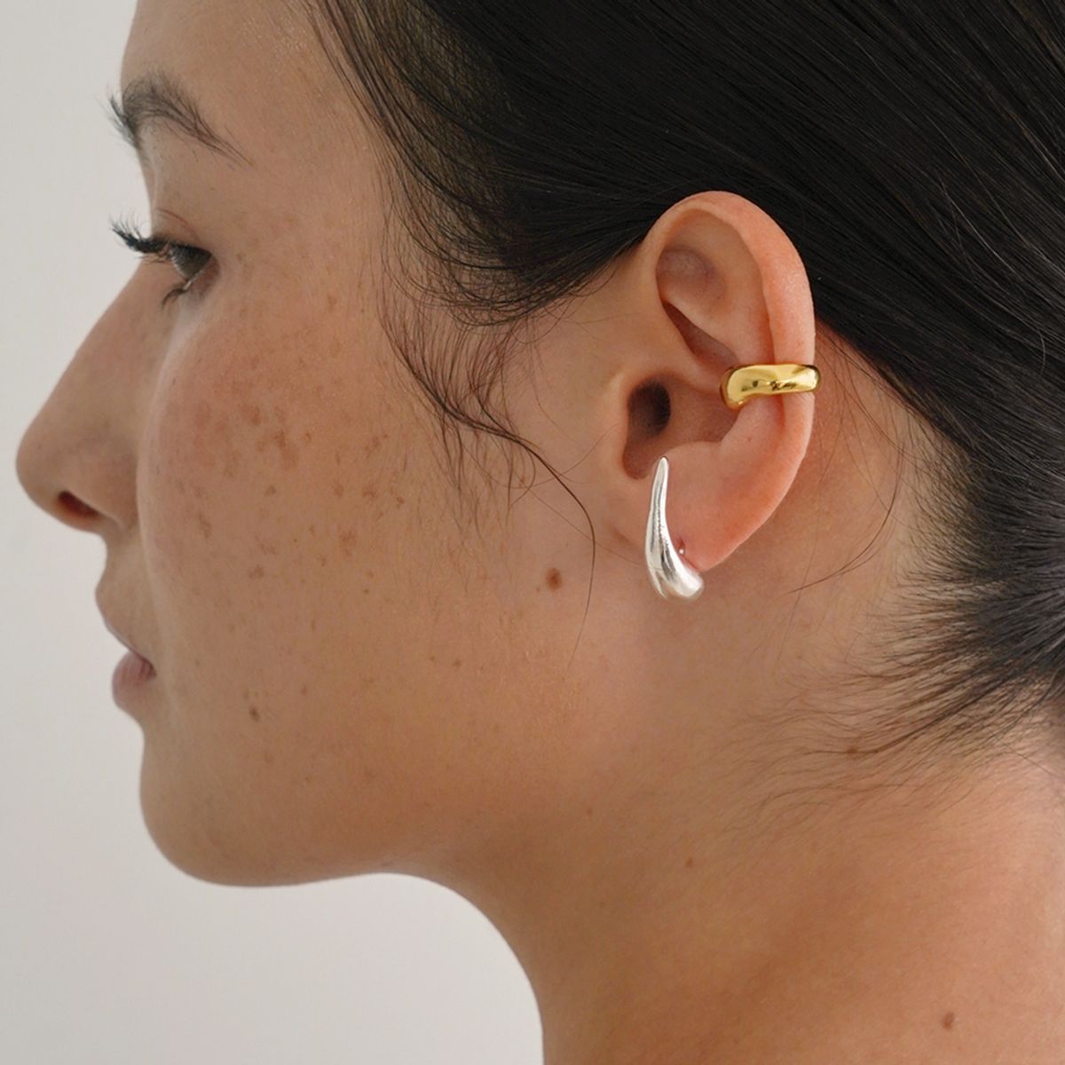 스틸 인스턴트(STILL INSTANT) Curve Motion - Earring 02