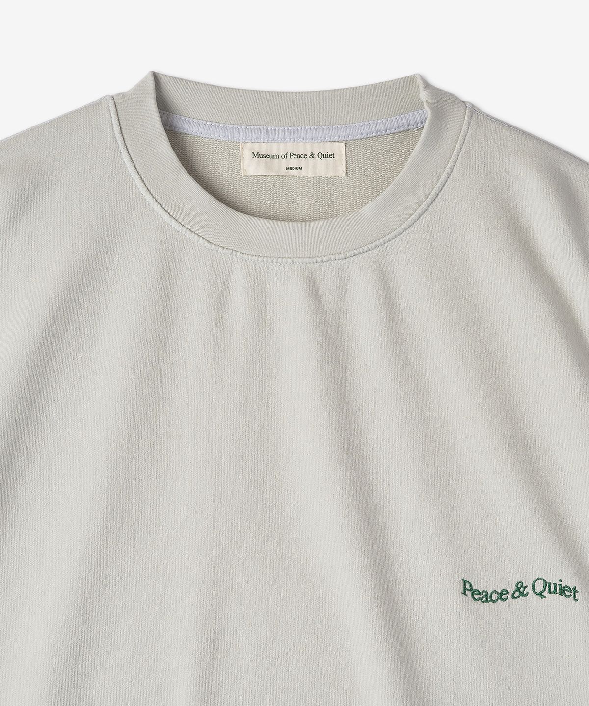 뮤지엄 오브 피스 앤 콰이엇(MUSEUM OF PEACE&QUIET) 마이크로 워드마크 맨투맨 - 헤더그레이 / MOPQSS2230HEATHERGRAY