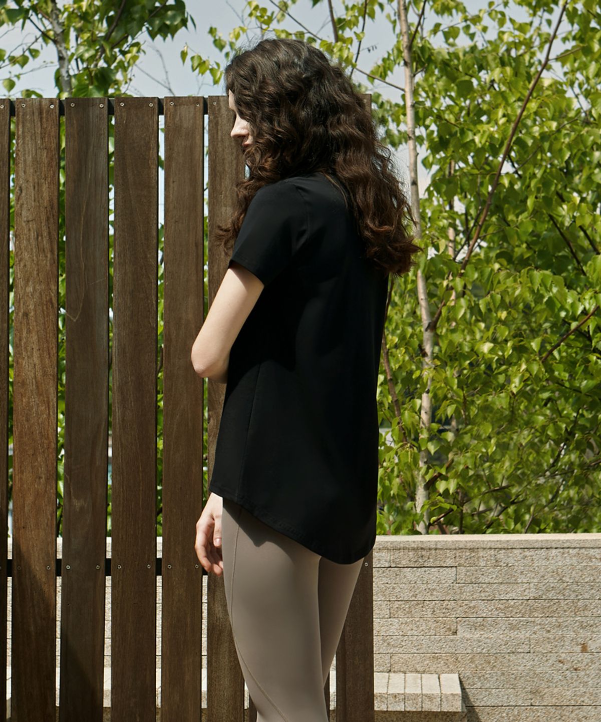 데비웨어(DEVIWEAR) 웨던 데일리 숏 슬리브 DEVI-T0084-블랙