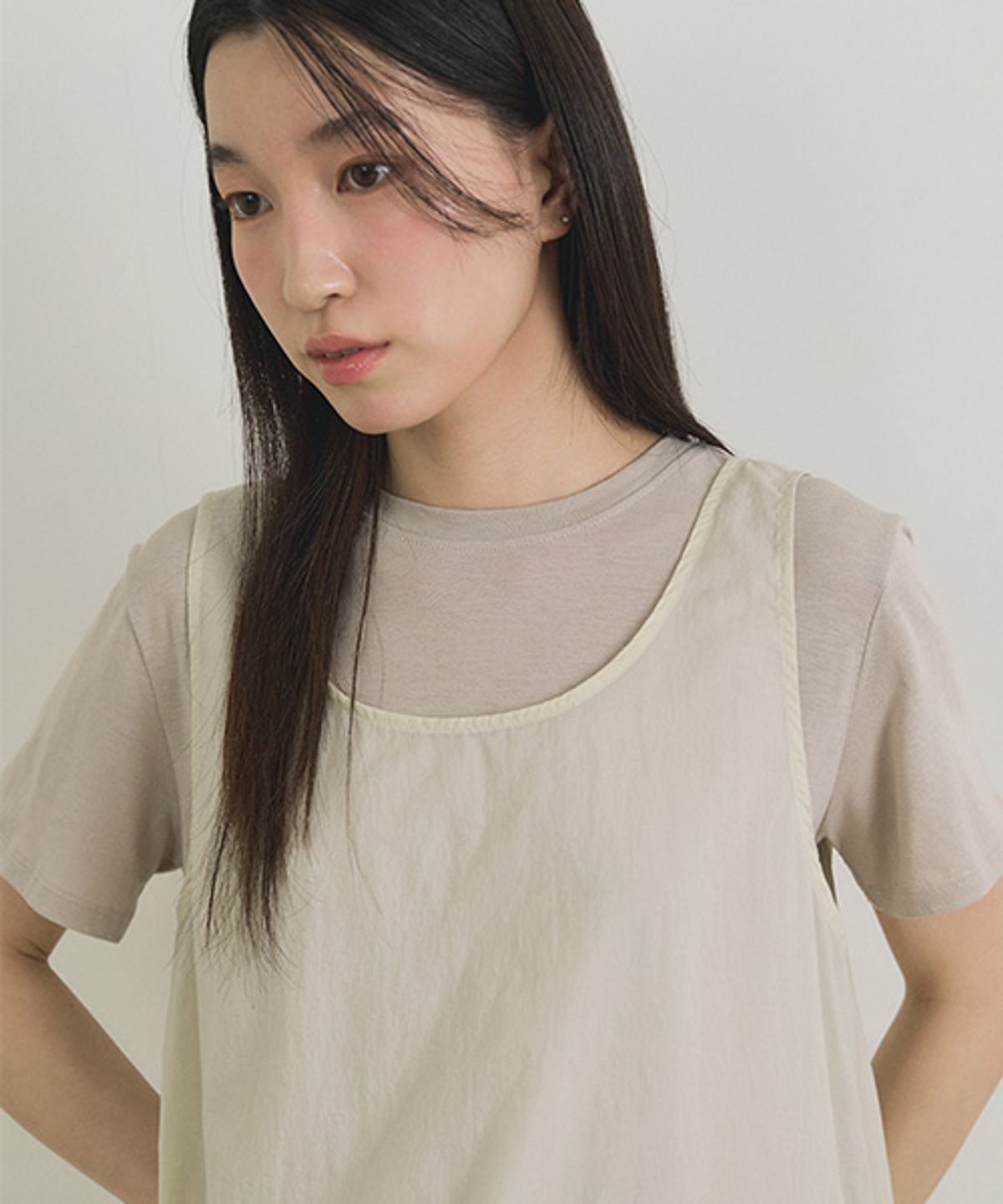 링서울(LINGSEOUL) tencel blended round top-beige