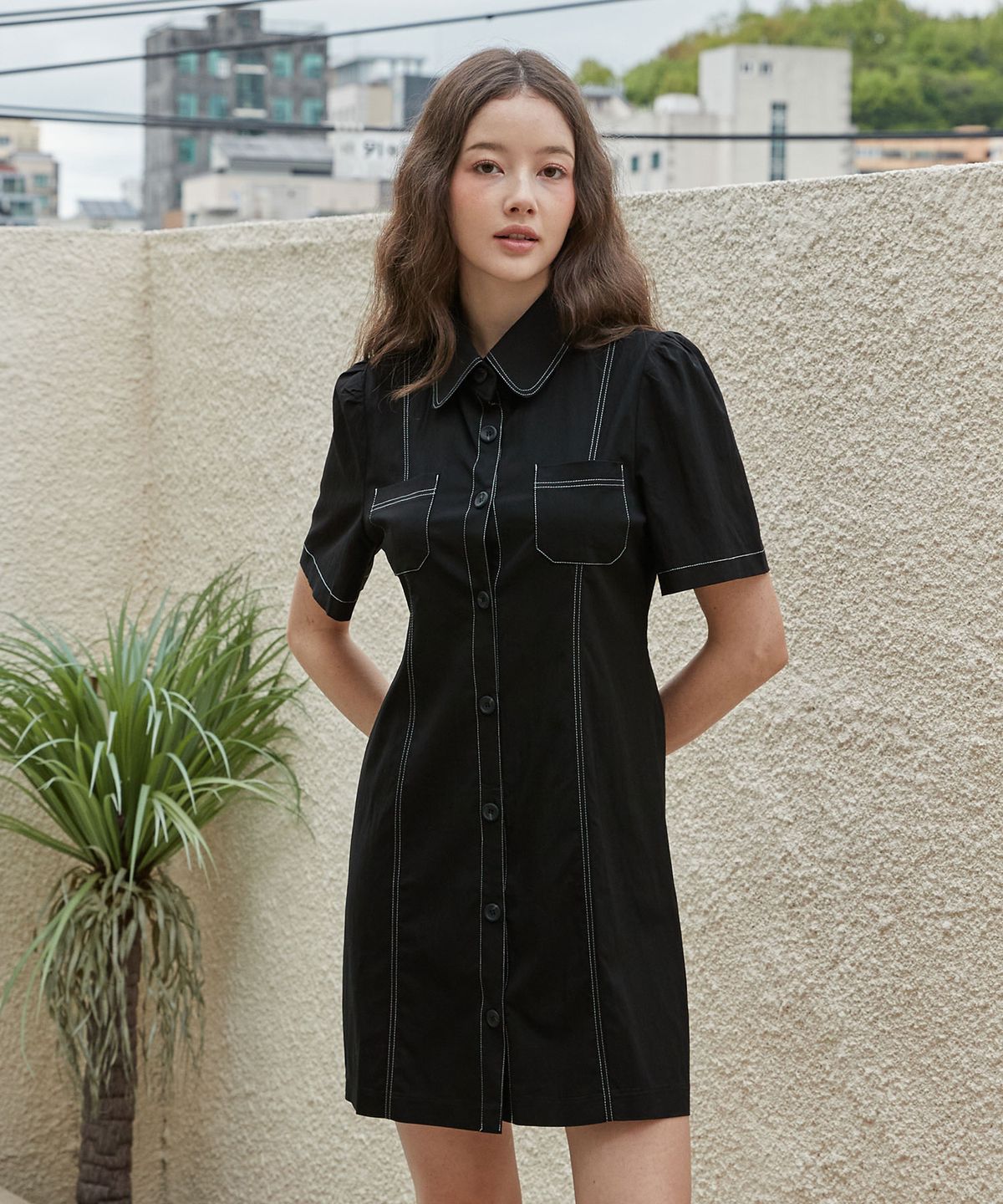 바이바이섭(BIBYSEOB) 스티치 하프 미니 원피스 블랙 [T42]