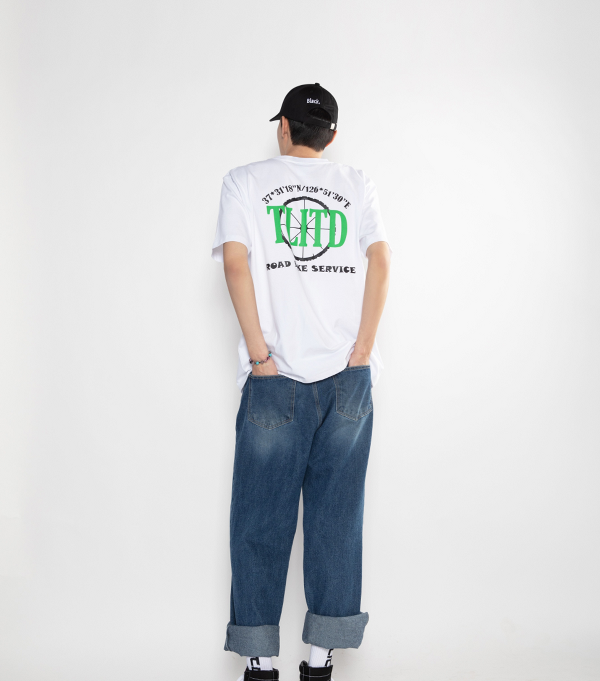 다크라이트(DARKLIGHT) DARKLIGHT EMBLEM TEE