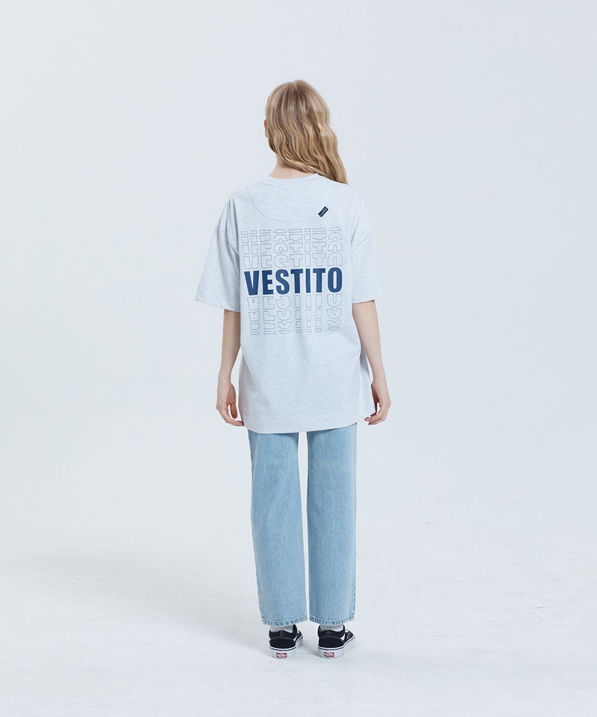 베스띠또(VESTITO) TYPOGRAPHY UNO TS(타이포그래피 1 TS)
