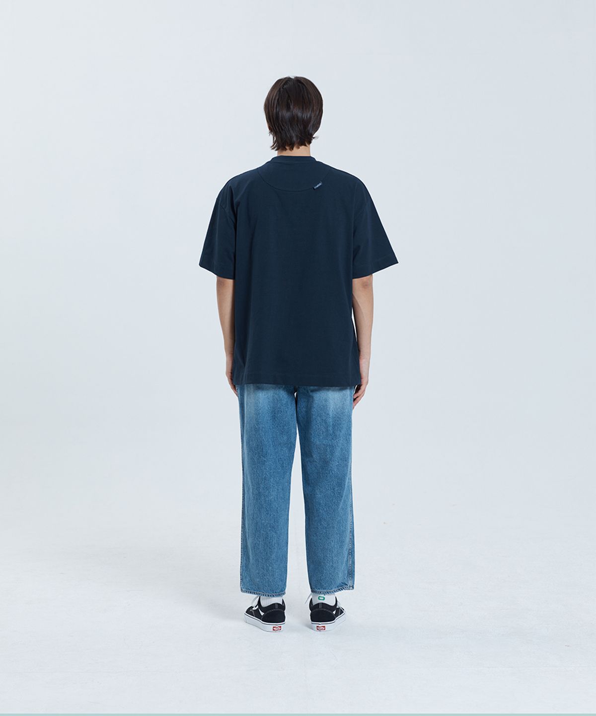 베스띠또(VESTITO) RIPETUTO LOGO TS (반복로고 티셔츠)