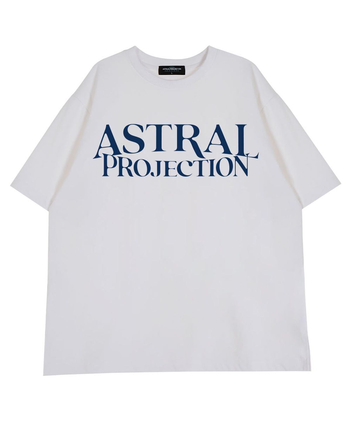 아스트랄 프로젝션(ASTRAL PROJECTION) 베이직 레터링 로고 라운드 넥  40수 이중직 면 반팔 티셔츠_화이트