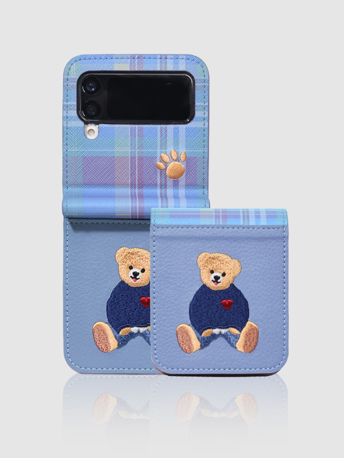 디자인스킨(DESIGNSKIN) 자수 하트 베어 포켓 케이스 스카이블루