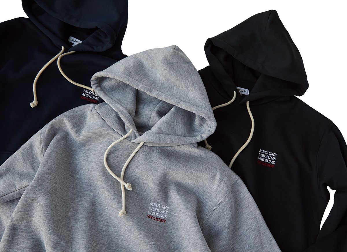 미디엄스(MEDIUMS) Upside Down Logo Hoodie - Gray (업사이드 다운 로고 후드티)