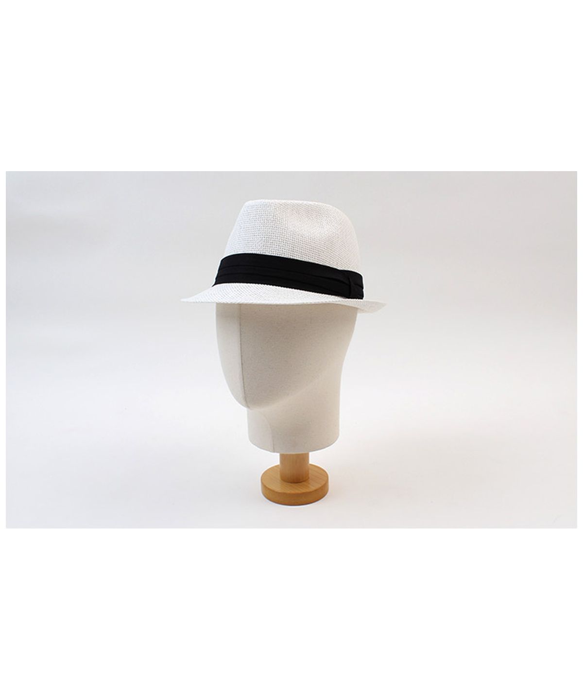 유니버셜 케미스트리(UNIVERSAL CHEMISTRY) BU Summer Simple White Fedora 여름페도라
