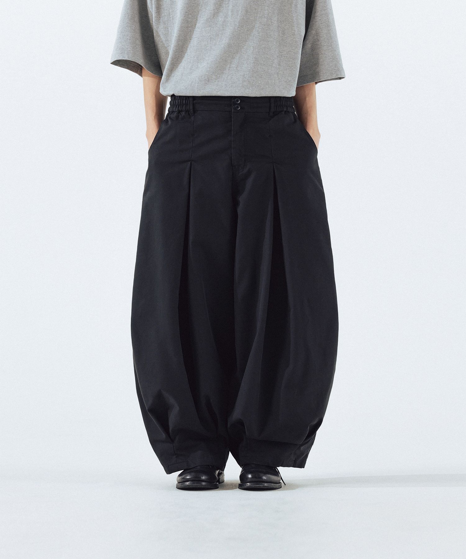 【U LAN】Brit Pleats Pintuck Balloon Pants Pintuck Balloon Trousers – Estudio Niksen