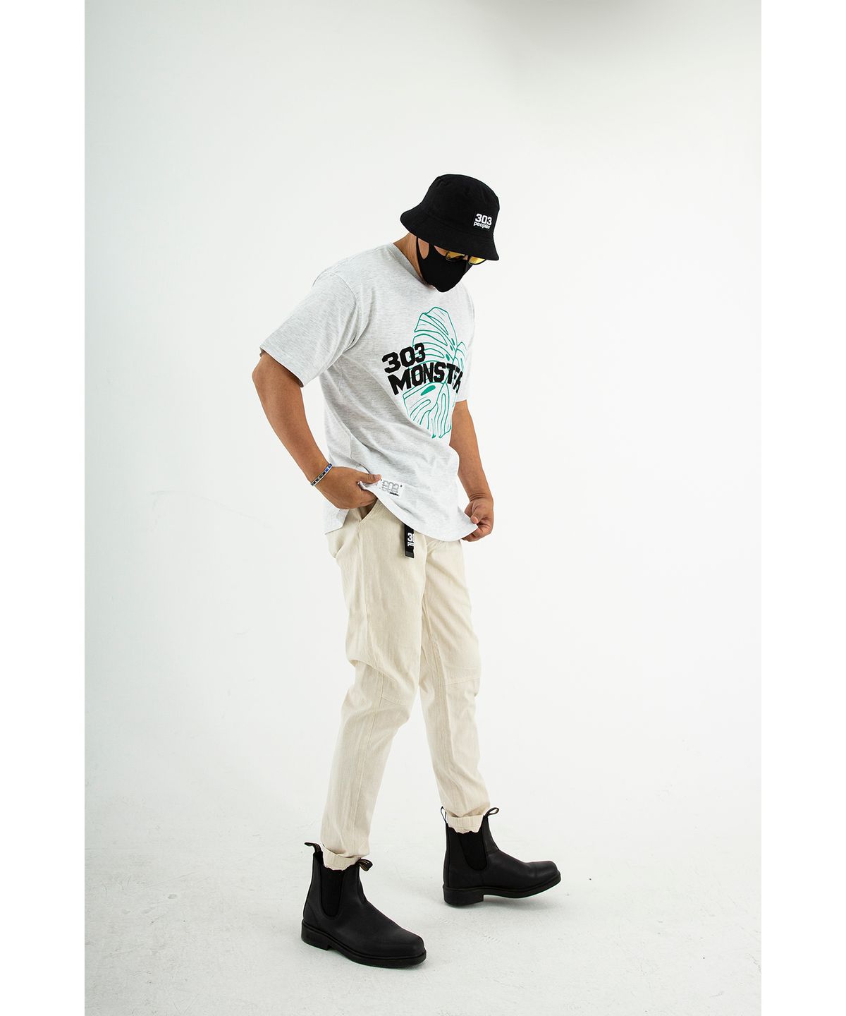303피플즈(303PEOPLES) STS22019 303 빅 몬스텔라 티셔츠 블랙/그린