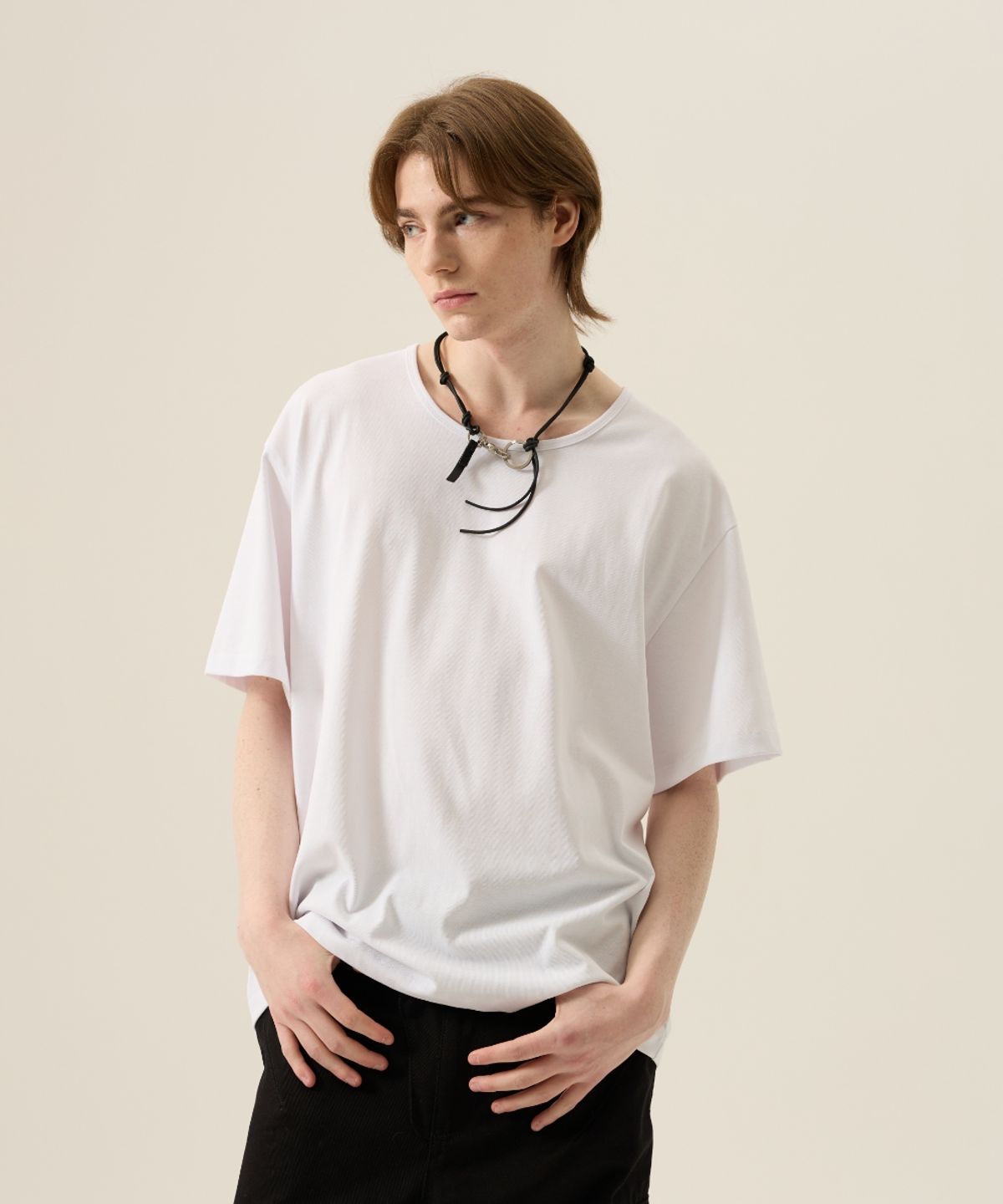 메종미네드(MAISON MINED) [3COLOR] BASIC U NECK