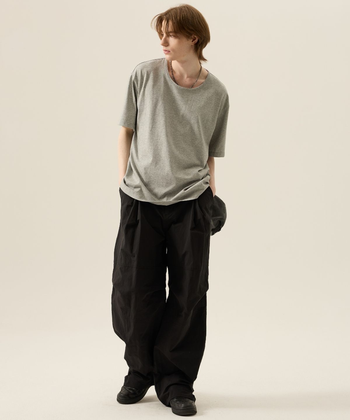 메종미네드(MAISON MINED) [3COLOR] BASIC U NECK