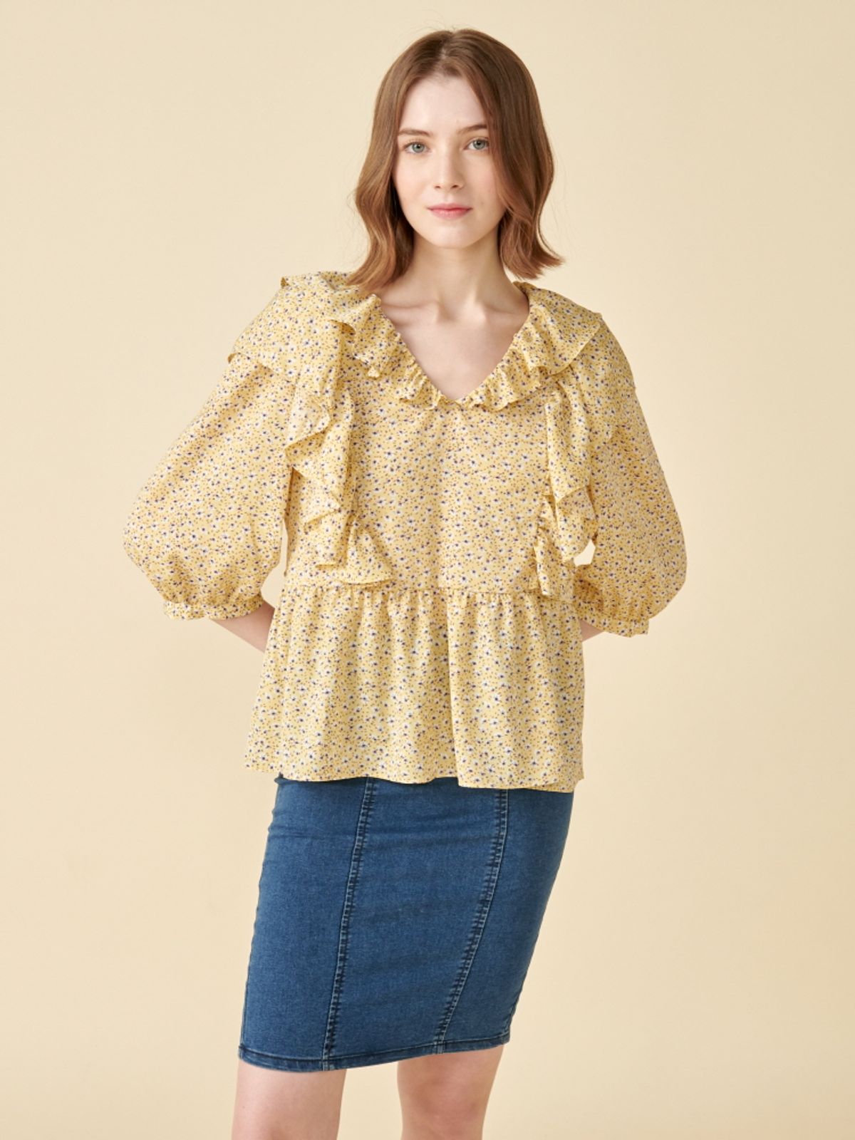 코엣(COETT) 데이지 셔링 탑 Coett Daisy Shirring Top 옐로우