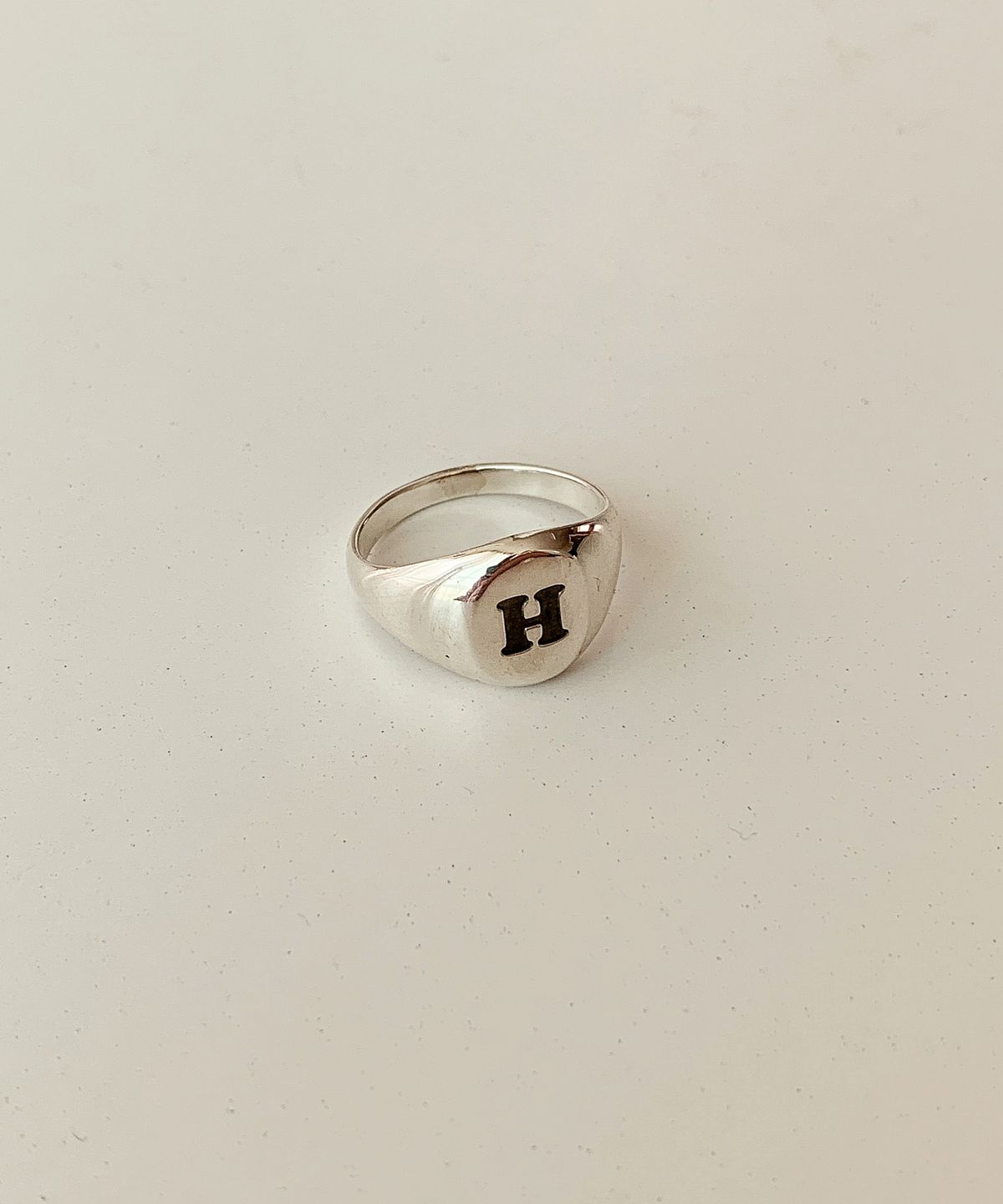 코드에이치(CODE.H) (Silver 925) 볼드 이니셜  반지