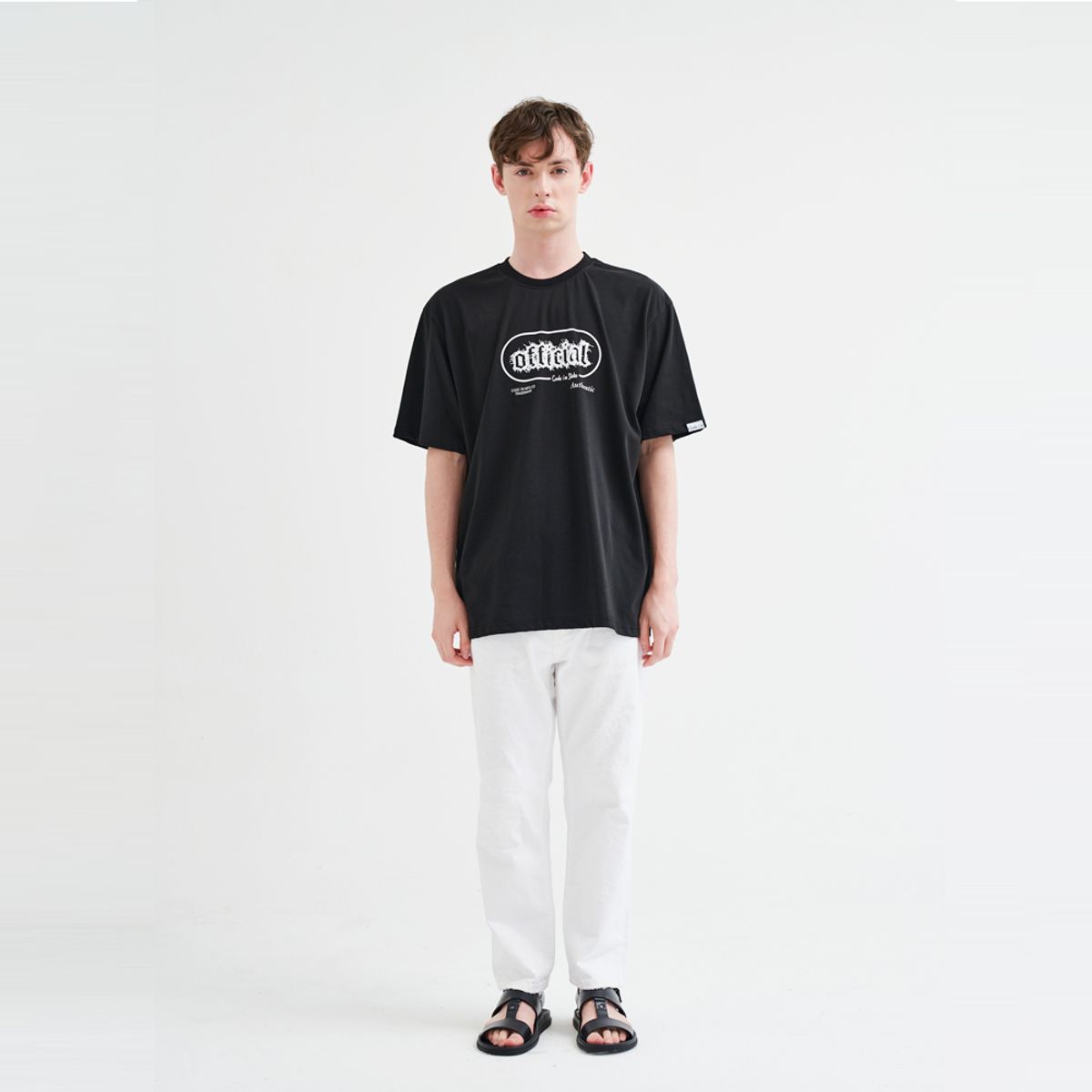 코드아이엠(CODE I'M) 오피셜 아트워크 프린팅 오버핏 반팔티 블랙