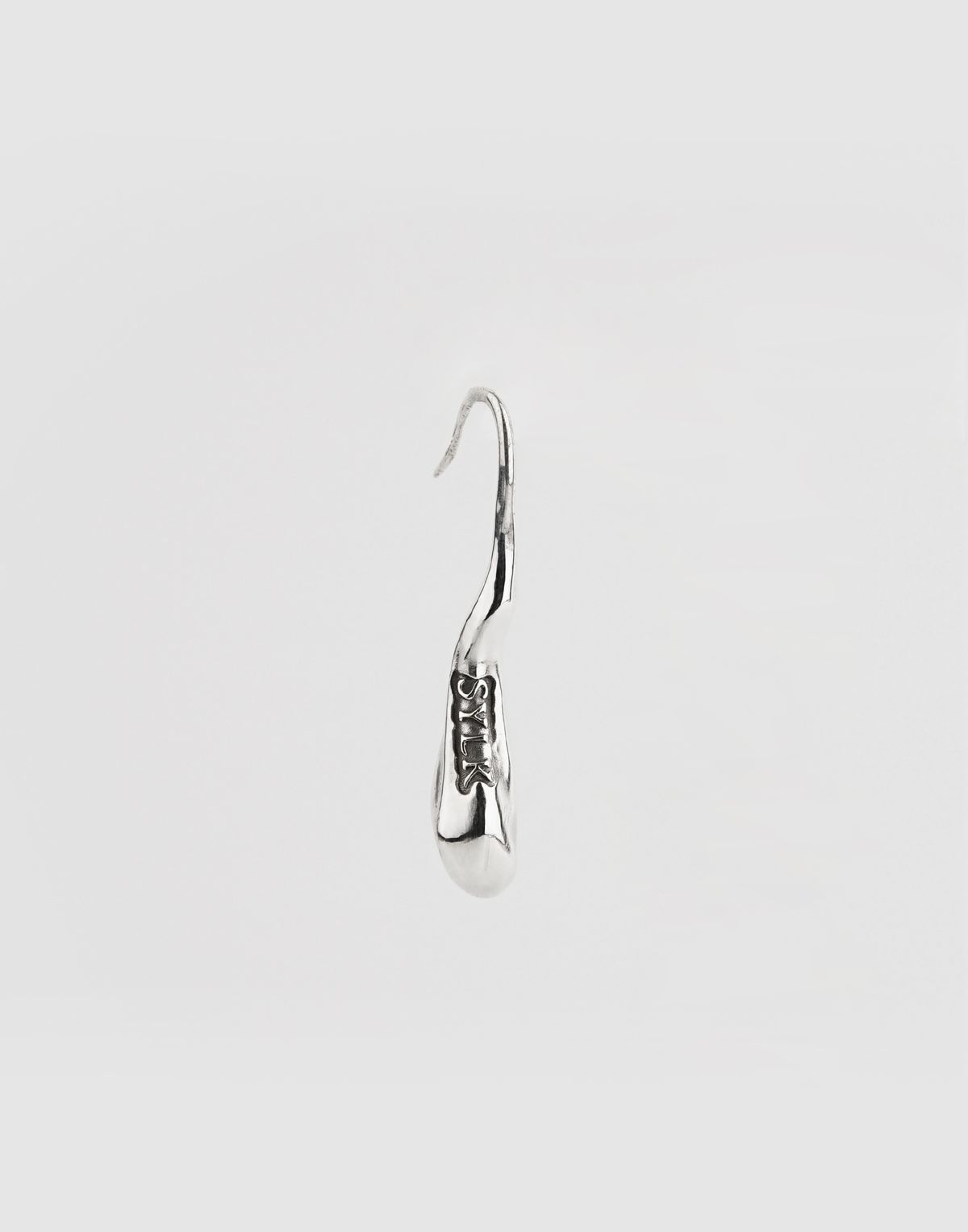 실크(SYLK) 오무아무아 귀걸이