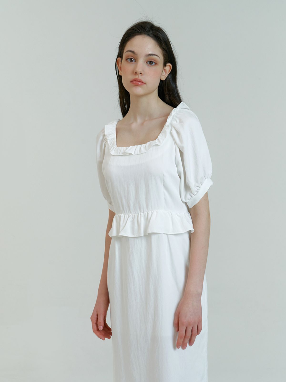 카인더베이비(KINDABABY) White Square Neck Frill One Piece