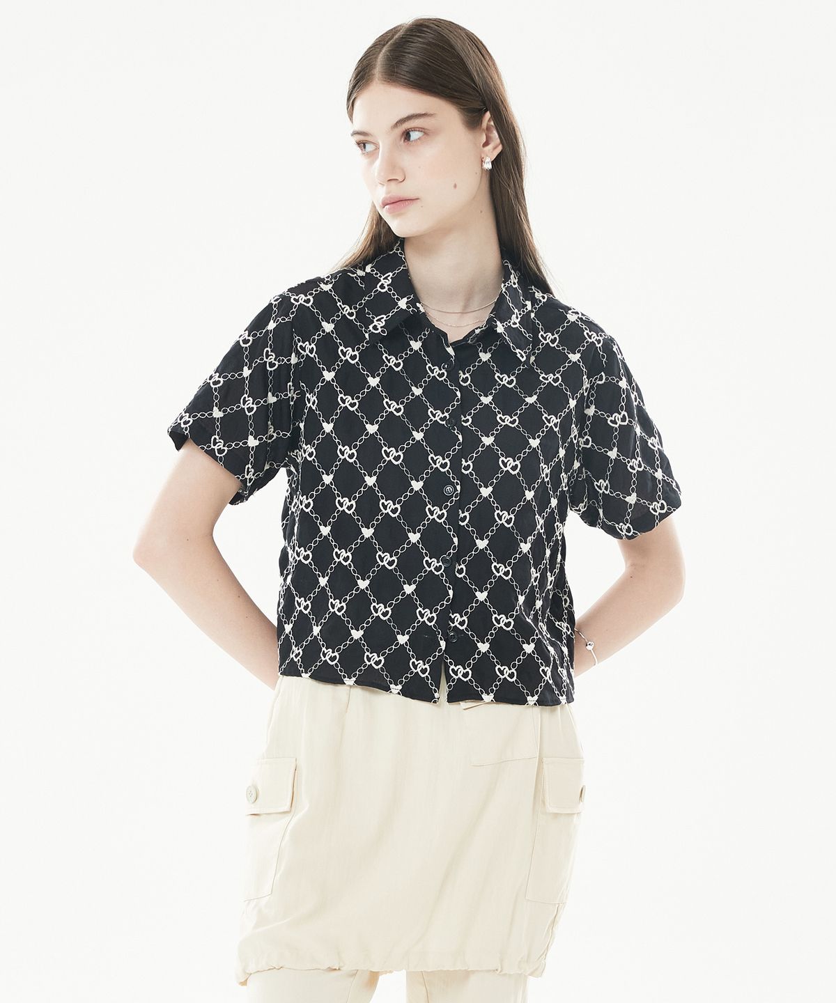 라티젠(LARTIGENT) LLS HEART SHIRT(BLACK)
