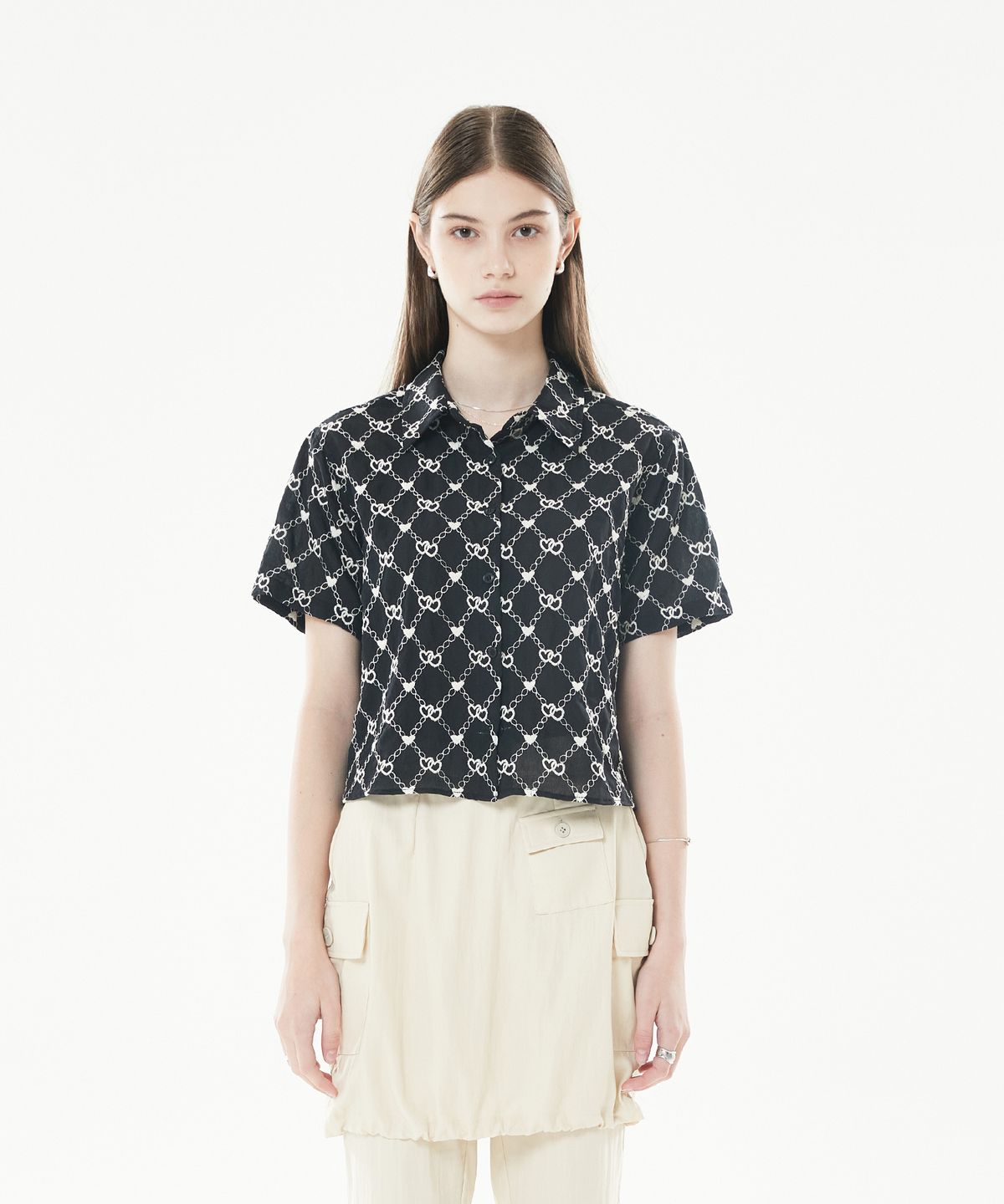 라티젠(LARTIGENT) LLS HEART SHIRT(BLACK)