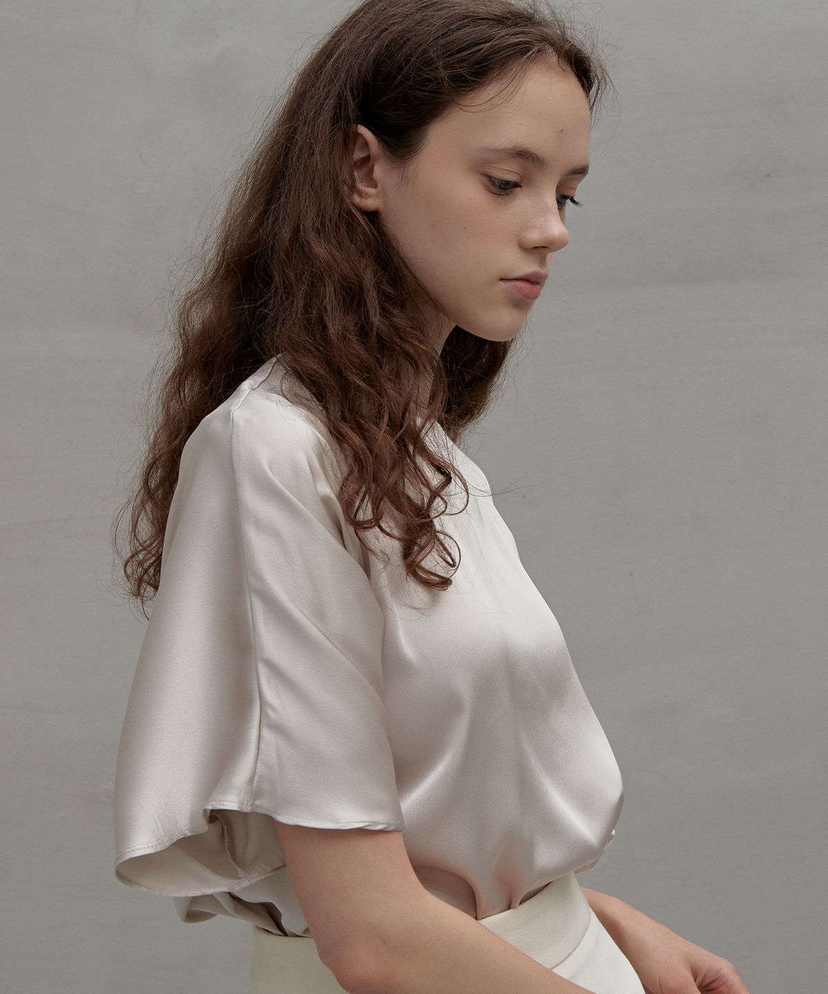 랭5(LANG5) [KALE] OVER-FIT BLOUSE [케일] 오버핏 블라우스