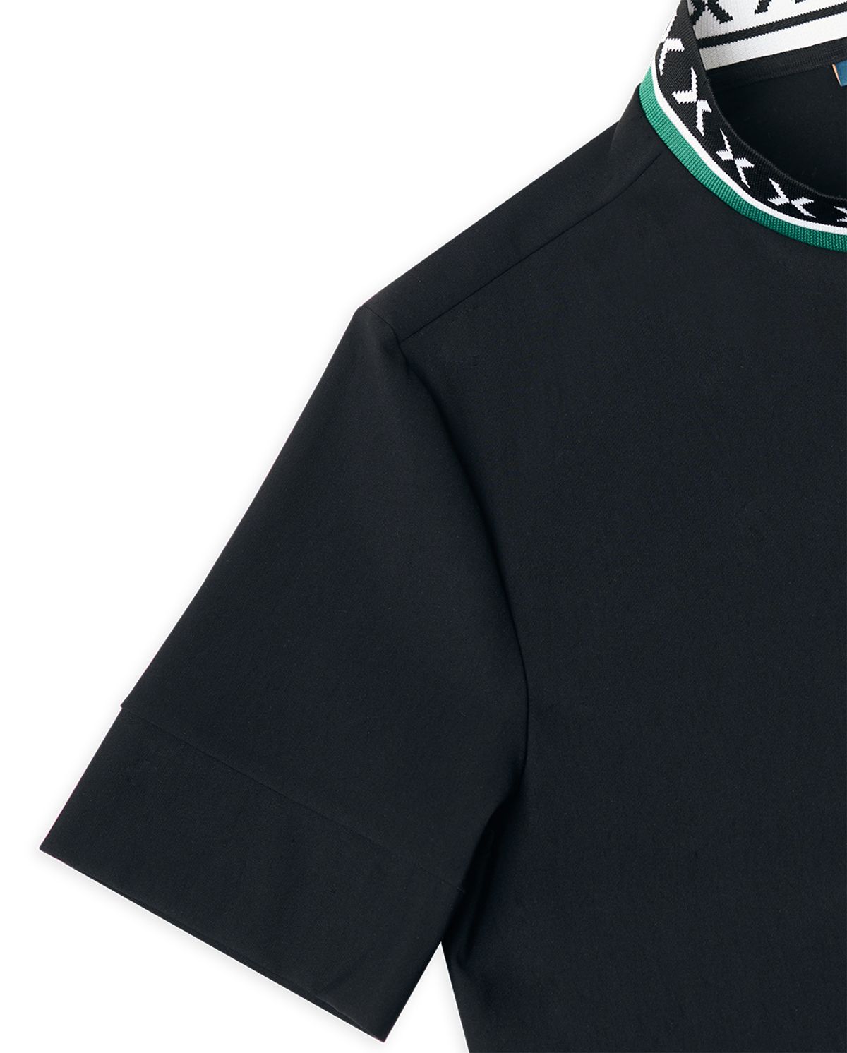 미스페라(MEASPHERA) MEN SLIM-FIT HIGH NECK T-SHIRT BLACK