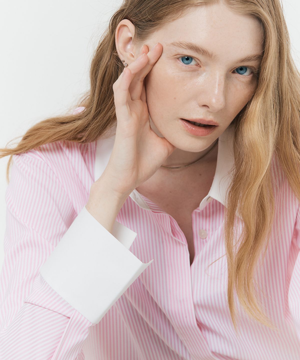 실른(SILN) Hidden button cuffs detail stripe shirt (PINK STRIPE)