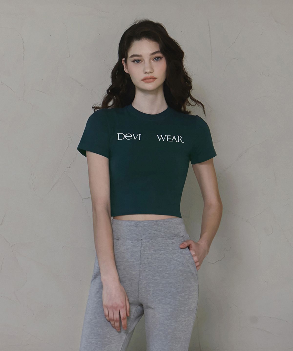 데비웨어(DEVIWEAR) 딜라잇 코튼 크롭티 DEVI-T0085-딥그린