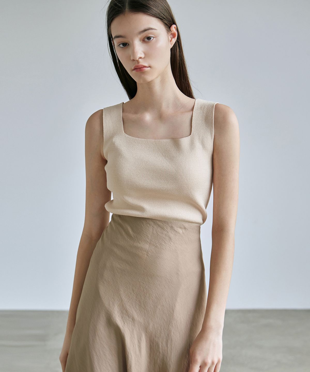 닉앤니콜(NICK&NICOLE) [ESSENTIAL] SQUARE NECK KNIT SLEEVELESS_SET