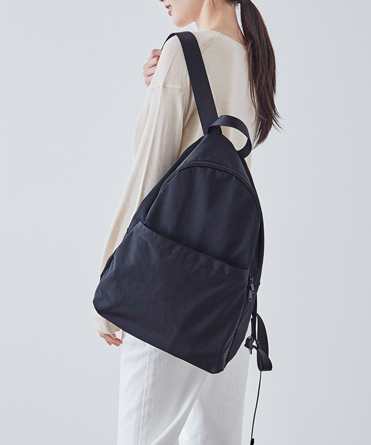 아이띵소(ITHINKSO) BLACK POCKETABLE DAYPACK