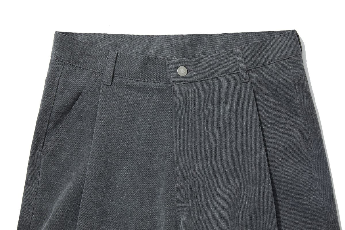 시티스트리트(CITY STREET) VINTAGE ONE TUCK PIGMENT SHORTS - DARK GRAY