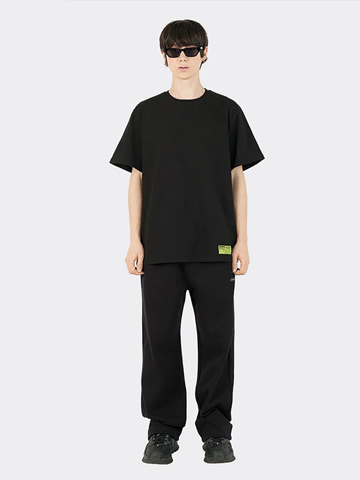 에이오엑스(AOX) String-detailed Sweatpants (Black)