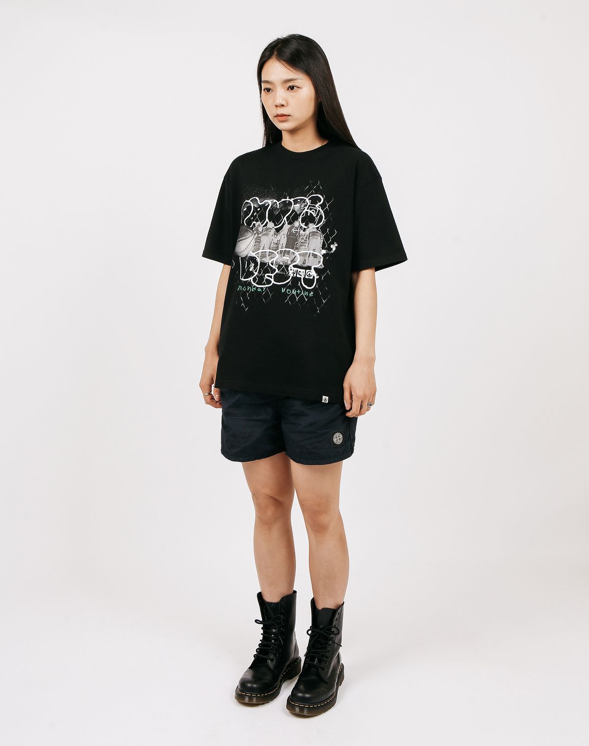 피지컬 디파트먼트(PHYSICAL DEPARTMENT) 베스킷볼 컬리지 반팔티셔츠_블랙/화이트