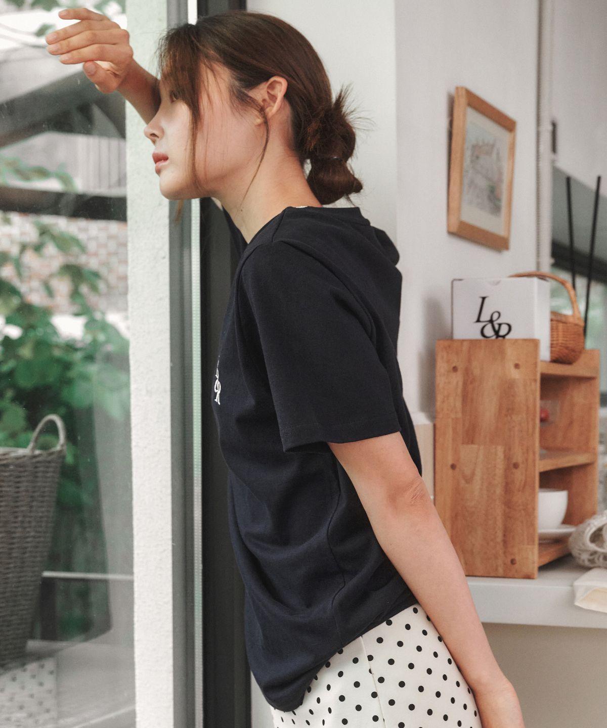 로시로우(LOSSYROW) Signature Logo Half-Sleeve T-shirt [navy]