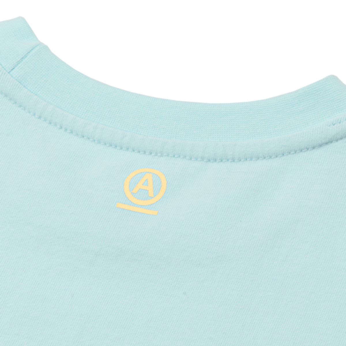 아노윅(ANOWEEK) ANW Gradation Logo Crop T