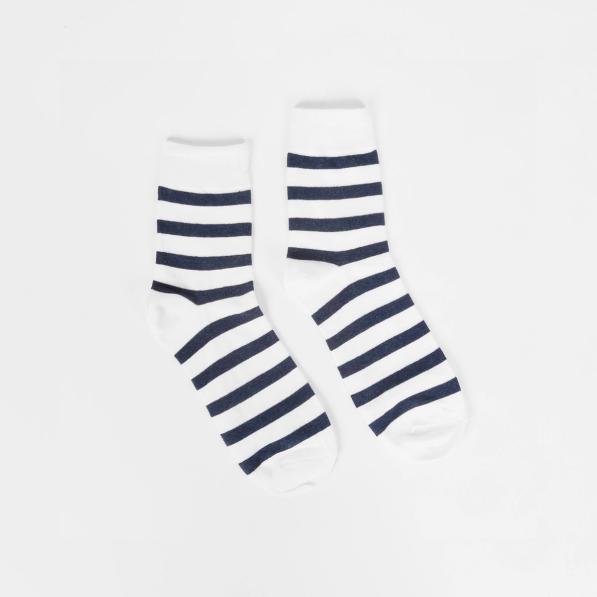 삭스에이(SOCKSA) [10PACK] 유니섹스 베이직 200N 모던 스트라이프 긴양말