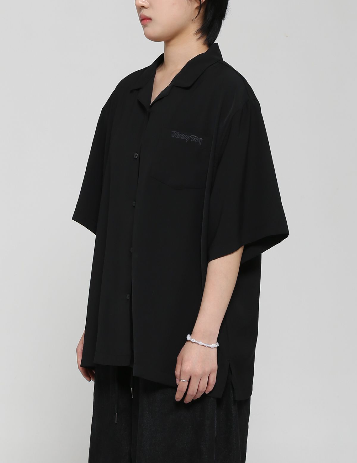 쿤타치(KUNTACH) Embroidered HARLEYDAY HAWAIIAN SHIRT [black]