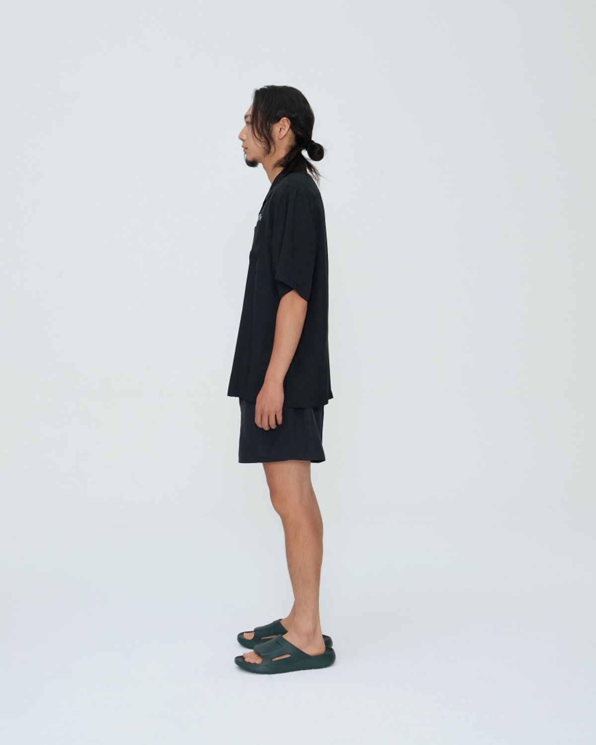 쿤타치(KUNTACH) Embroidered HARLEYDAY HAWAIIAN SHIRT [black]