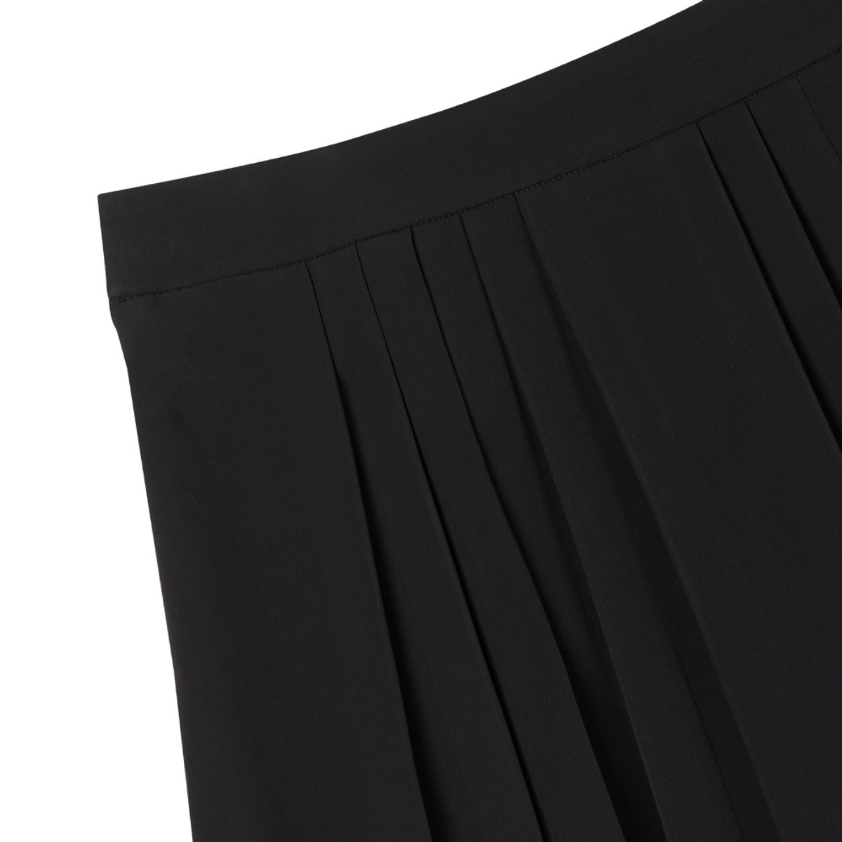 미스페라(MEASPHERA) WOMEN CHAIN PLEATS SKIRT BLACK