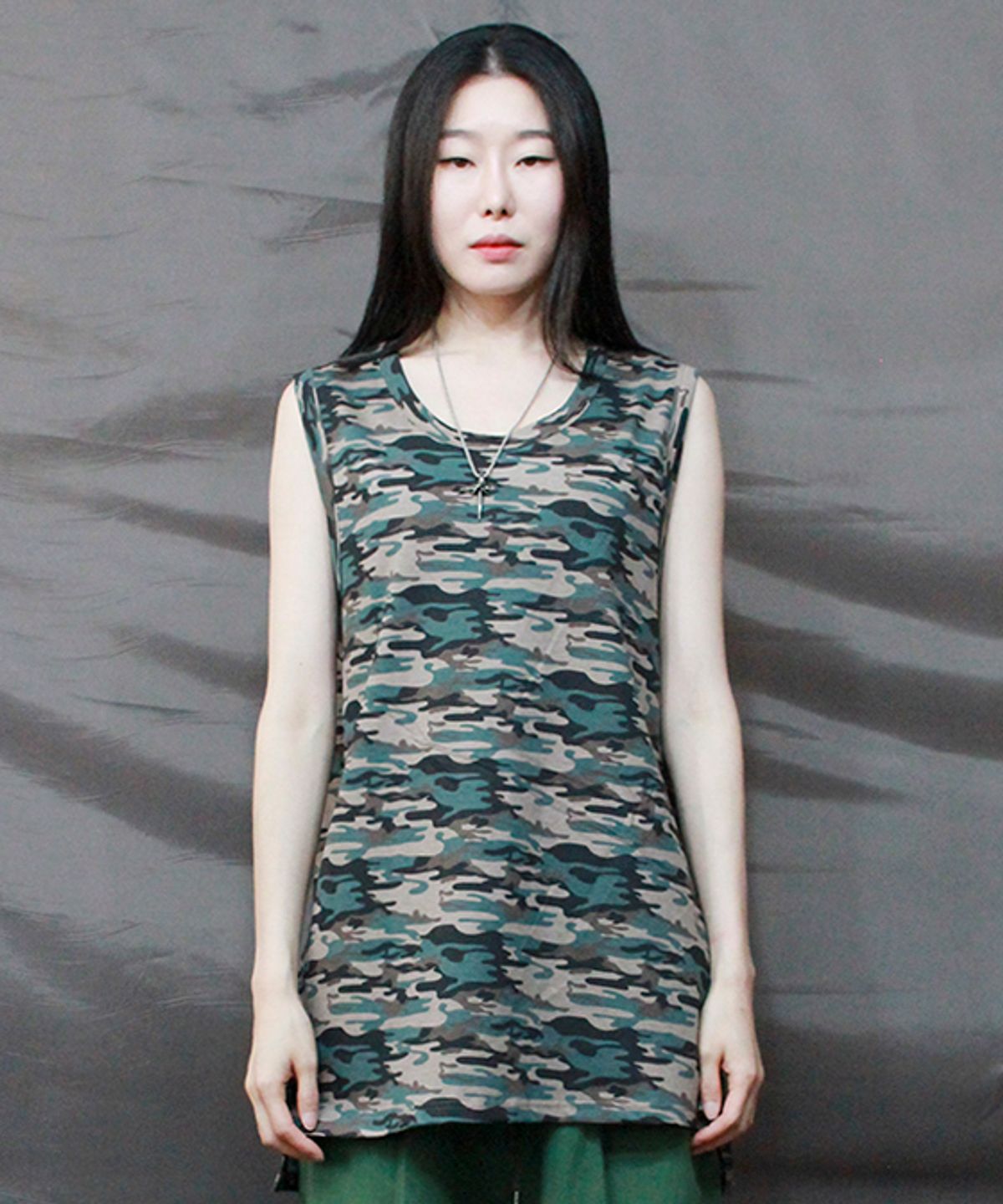 드마크(DEMARC) 카모 레이어드 트임 롱 슬리브리스