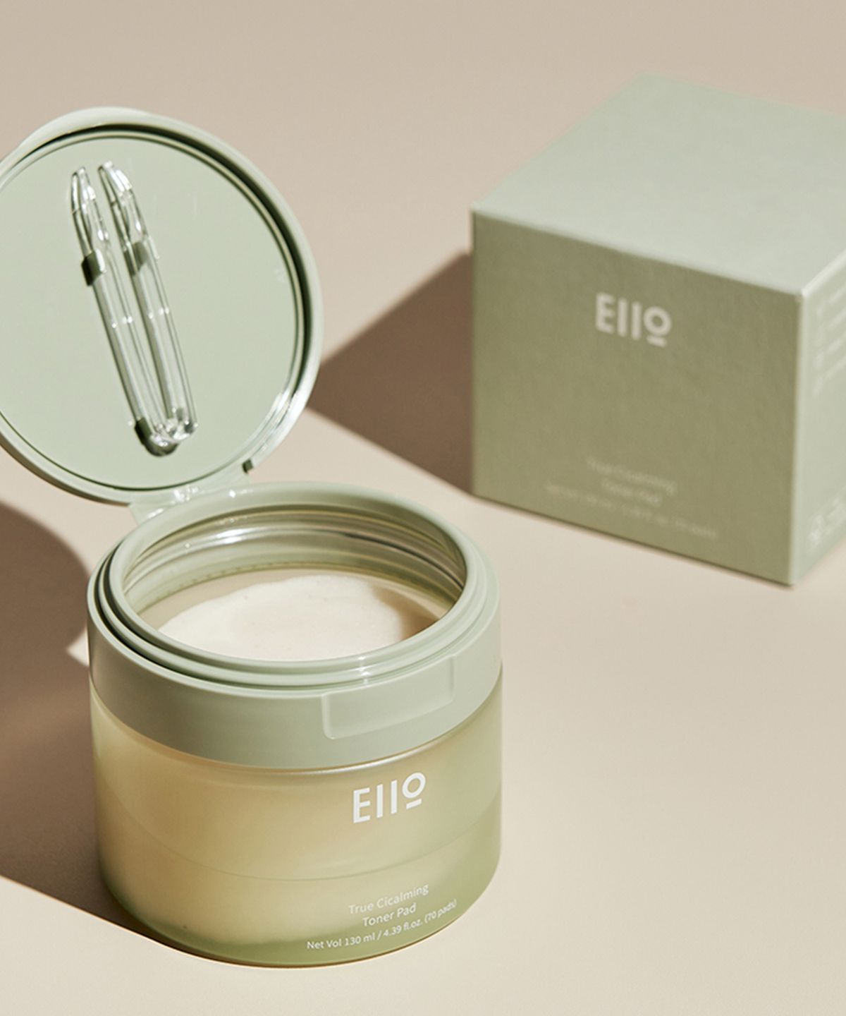 이아이오(EIIO) 트루 시카밍 토너 패드 130ml (70매)