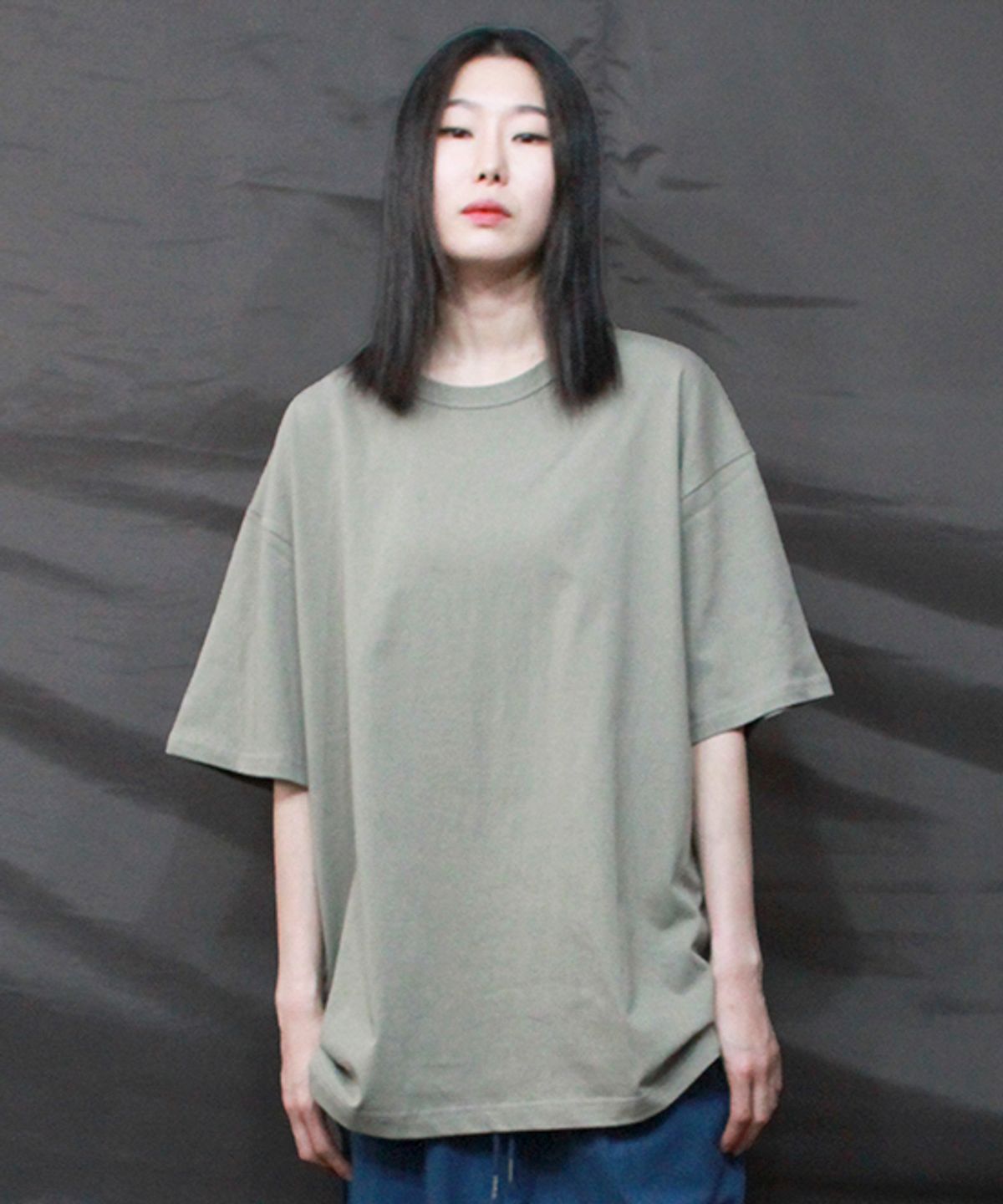 드마크(DEMARC) 오버핏 무지 레이어드 반팔티 라이트카키
