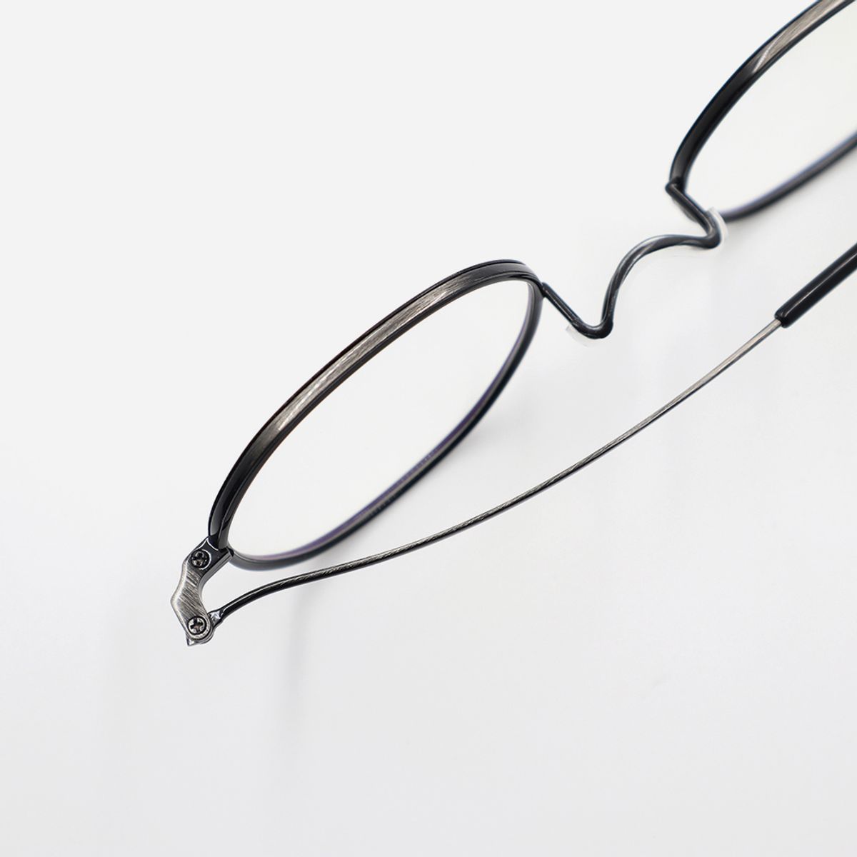 알로아이웨어(ALO EYEWEAR) [Nose Saddle] AL8205 0910M 노즈새들 티타늄 옥타곤 블랙/그레이 안경테