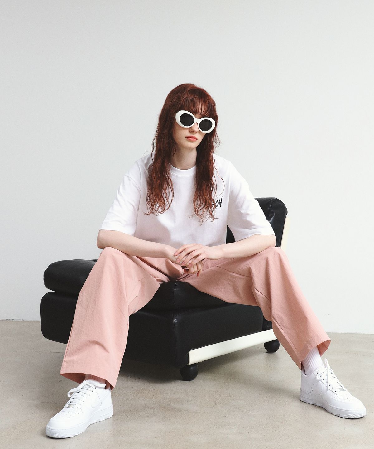 슬로우 레코드 하우스(SLOW RECORD HOUSE) 나일론 원턱 팬츠_핑크