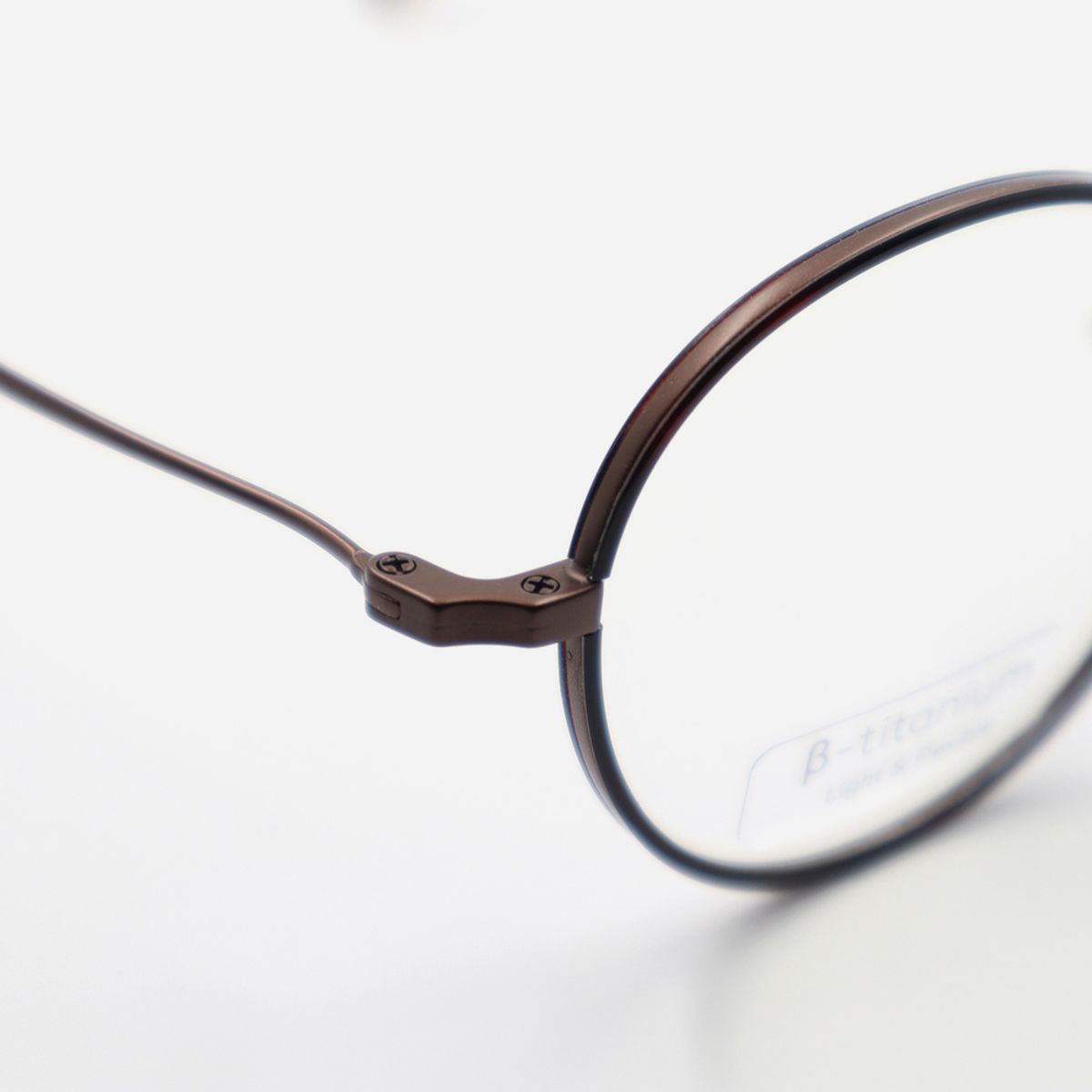 알로아이웨어(ALO EYEWEAR) [Nose Saddle] AL8206 1016M 노즈새들 티타늄 라운드 엔틱 브라운 안경테