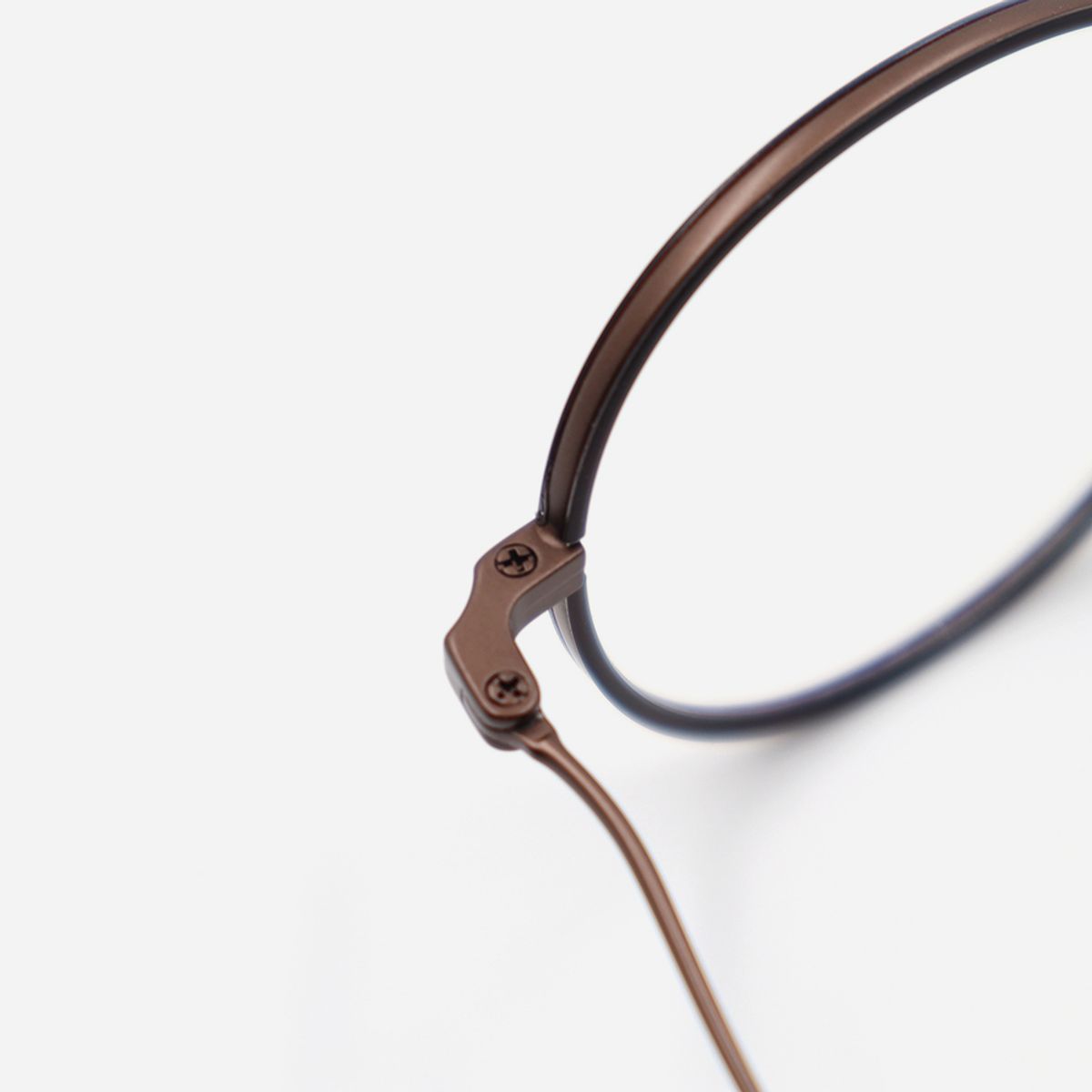 알로아이웨어(ALO EYEWEAR) [Nose Saddle] AL8206 1016M 노즈새들 티타늄 라운드 엔틱 브라운 안경테