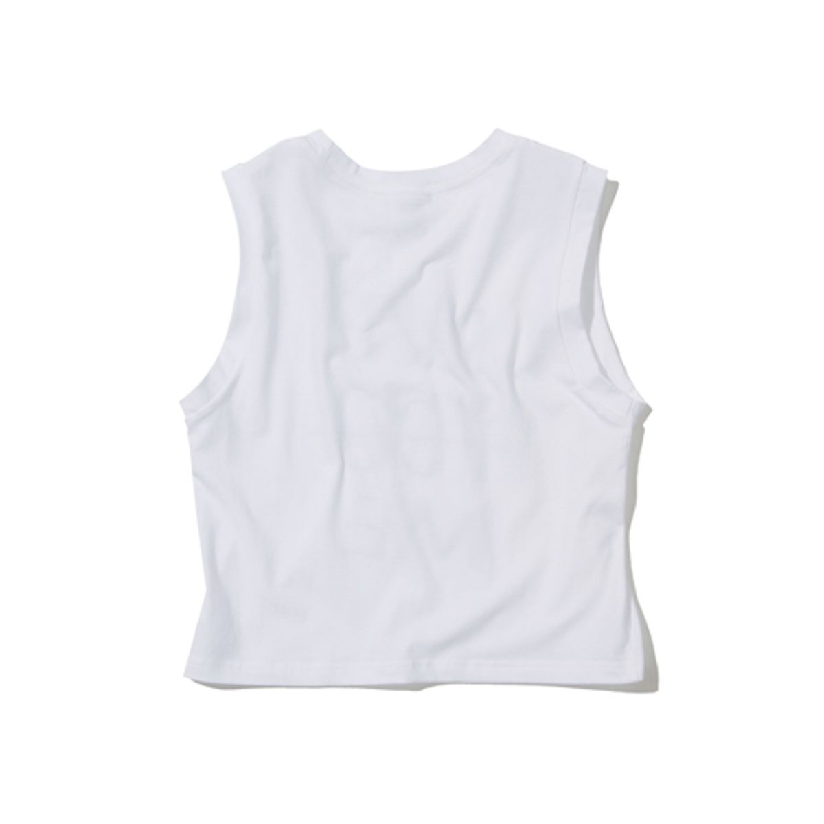 크루치(KRUCHI) LOVE ME CROP SLEEVELESS (WHITE)