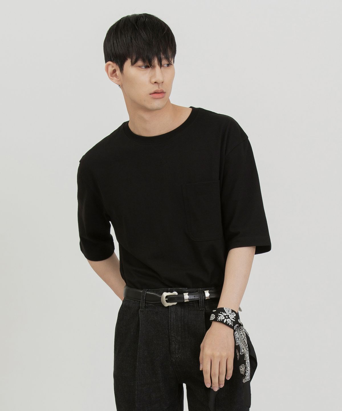 올드비(OLDBE) ATT 코튼 16S 빅 포켓 티셔츠 블랙
