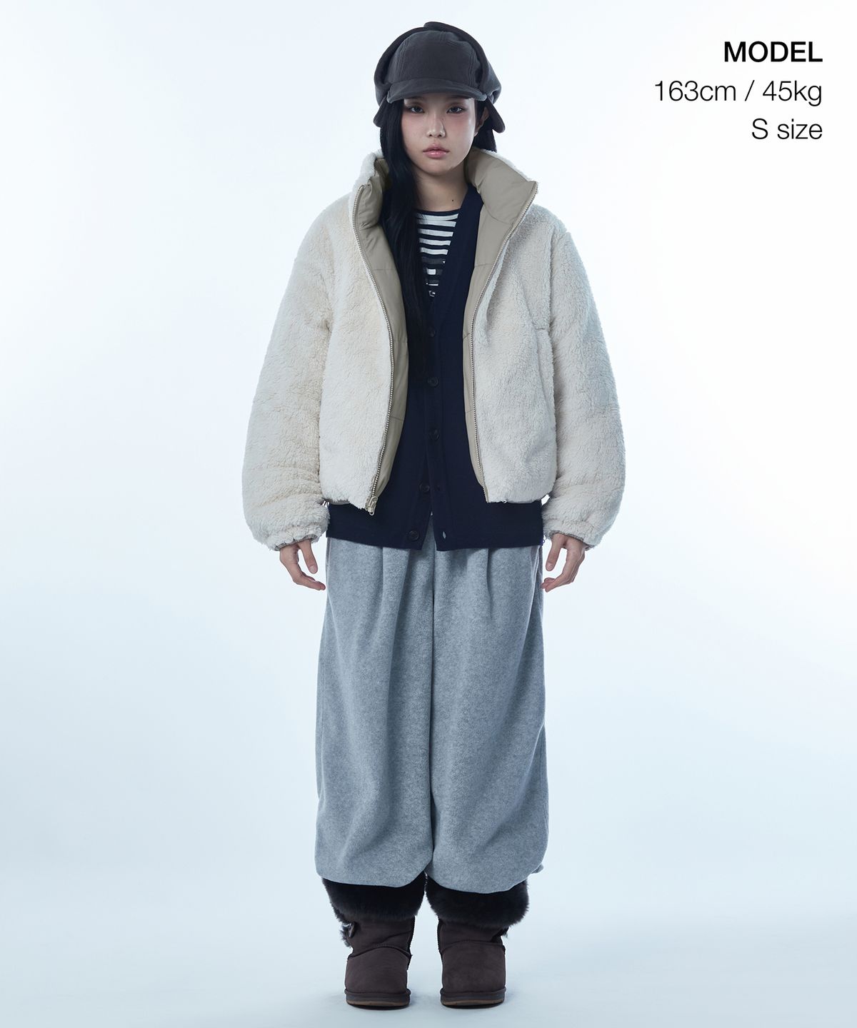 무신사 스탠다드 우먼(MUSINSA STANDARD WOMAN) 우먼즈 데일리 푸퍼 리버서블 플리스 숏 패딩 재킷 [더스티 베이지/크림]