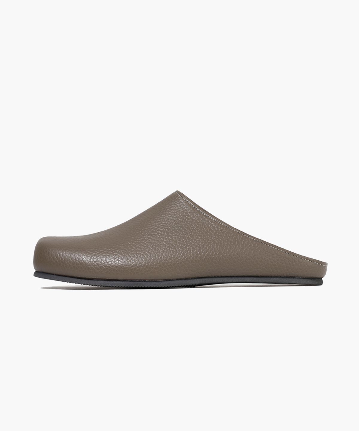 피렌체 아뜨리에(FIRENZE ATELIER) 중앙절개 볼륨토 오플소가죽 남여공용 블로퍼 뮬 7004 [KHAKI BROWN]