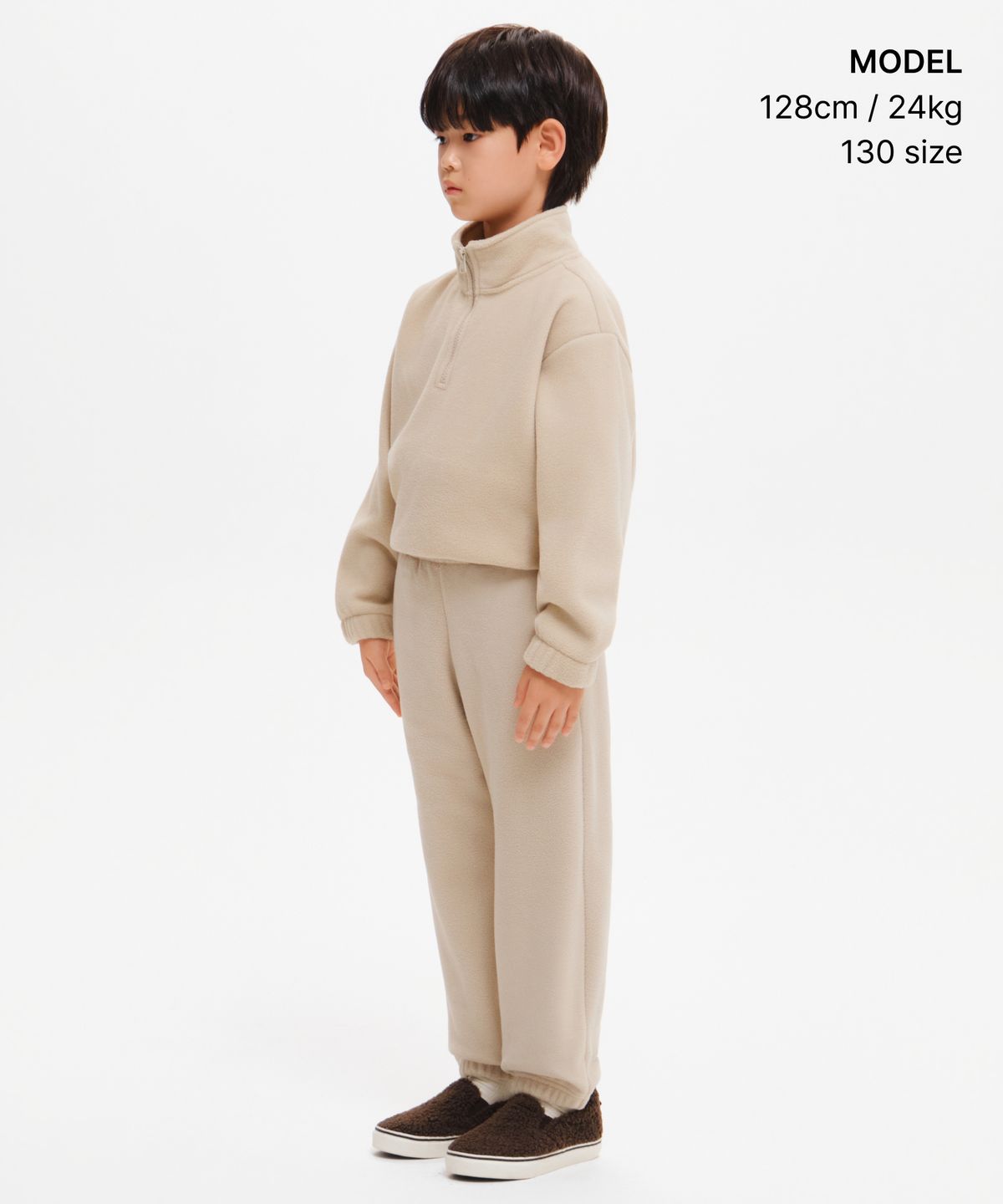 무신사 스탠다드 키즈(MUSINSA STANDARD KIDS) 폴라 플리스 스웨트 팬츠 [더스티 베이지]